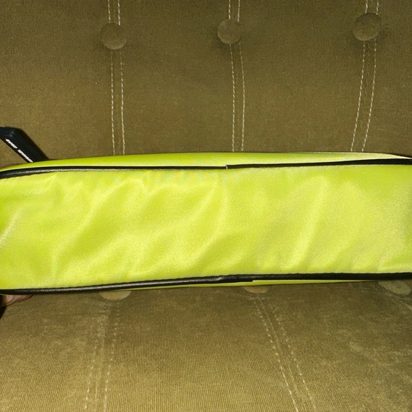 Michael Kors Bag, Neon Green, Lime - Picture 9 of 11